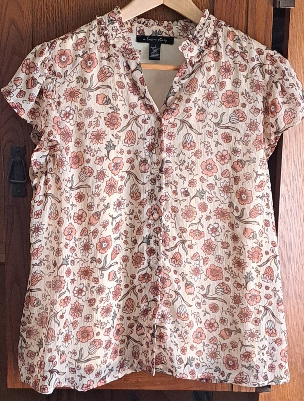 A Love Story Boho Floral Ruffle Neck Metallic Thread Blouse L